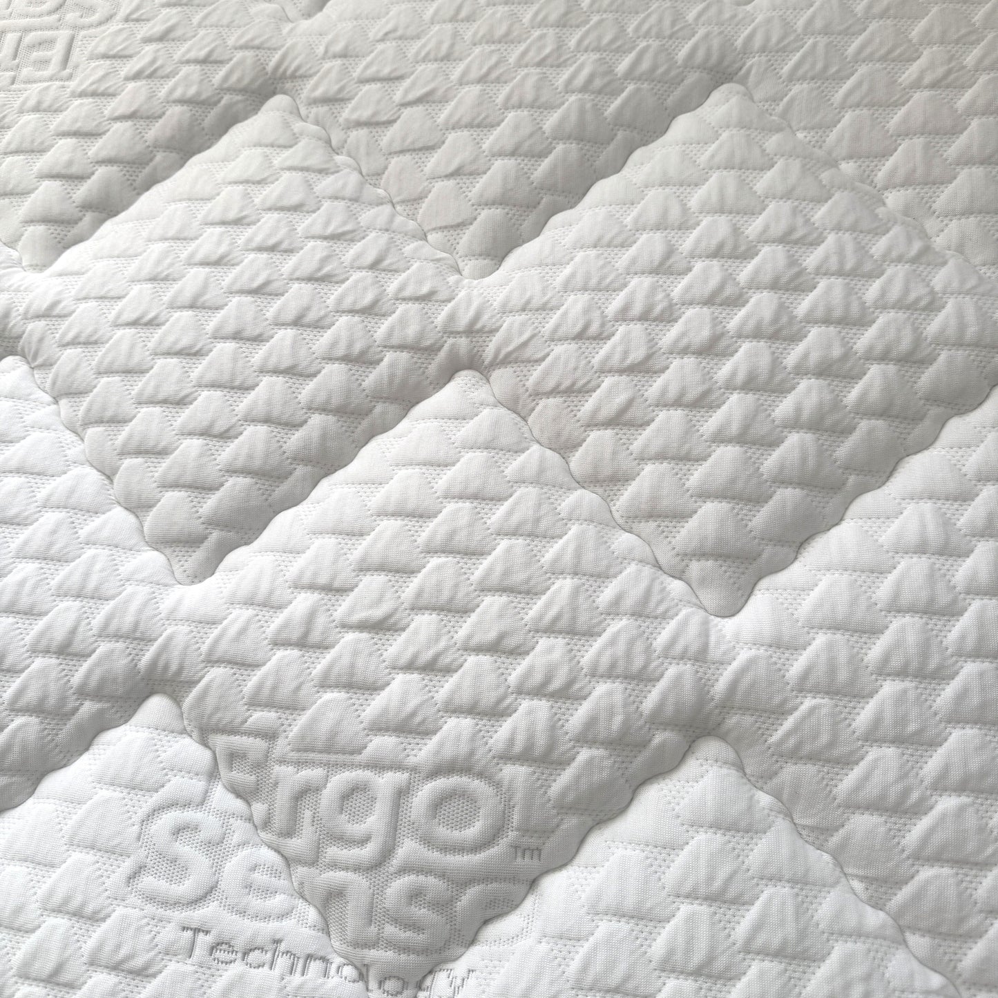 Ava 1000 Pocket Mattress