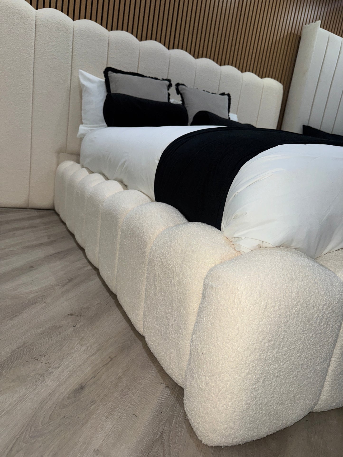 Aurora Cloud Bed